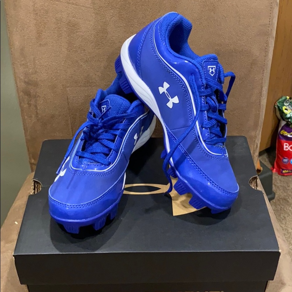 UNDER ARMOUR Youth Cleats